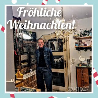 Und dann muss man ja auch noch Zeit haben, einfach da zu sitzen und vor sich hin zu schaun.
Astrid Lindgren aus Pippi
Mit diesen klugen Worten verabschiede ich mich für dieses Jahr aus der Werkstatt.
Fröhliche Weihnachten euch allen!
Geniesst die Tage, lasst es euch gut gehen und feiert wie es euch am besten gefällt. Wild oder besinnlich, allein oder mit vielen - hoffentlich findet ihr zwischen durch mal Zeit um einfach da zu sitzen... ♥️🎄
Liebe Grüsse, Barbara
#fröhlicheweihnachten
#zeitgenießen #feiern #pause