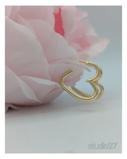 Soo schön! 🩷 
Anfertigung auf Kundenwunsch. Viel Freude damit!

#loveisintheair❤️ 
#anfertigung 
#herzcreolen 
#creolen 
#schmuckdesign